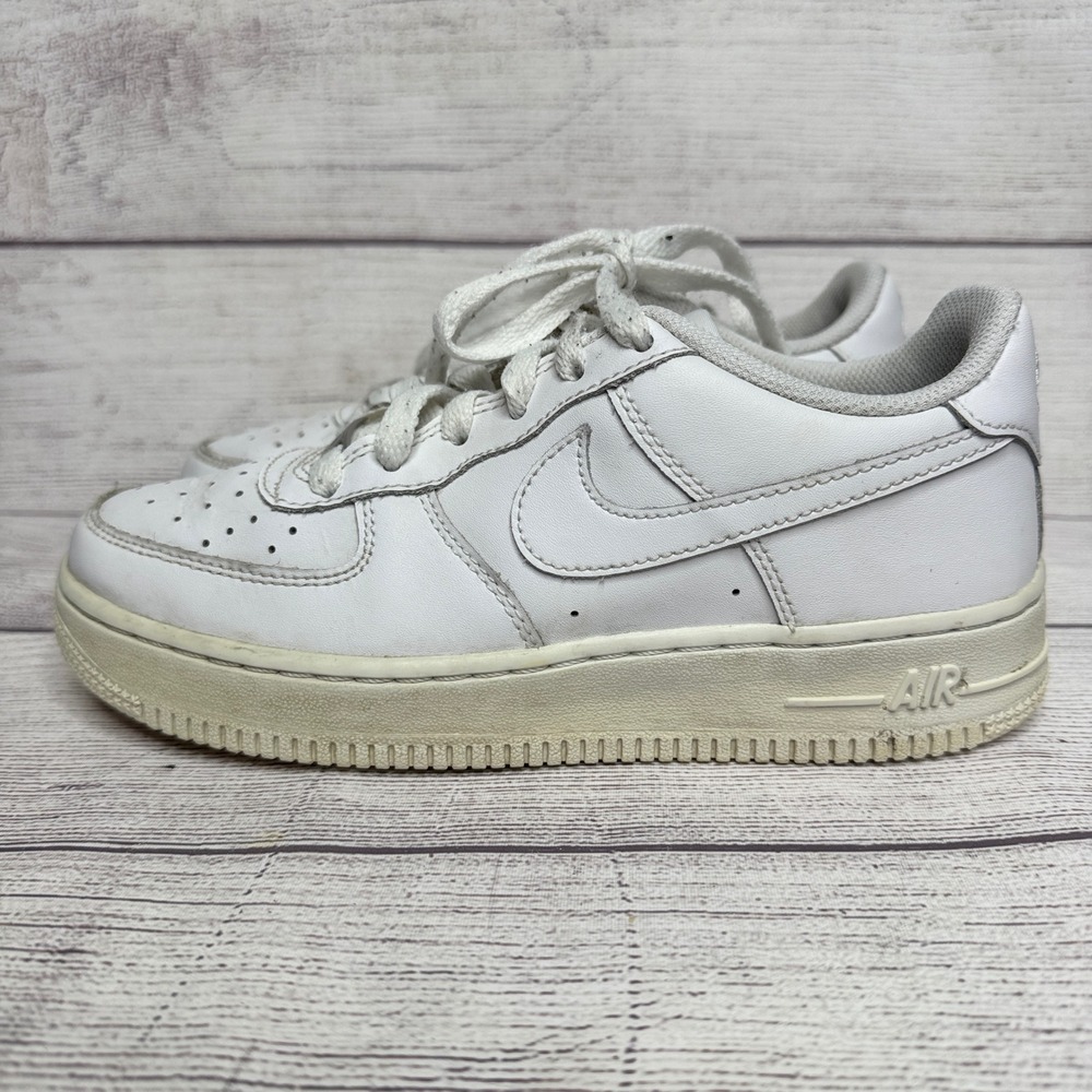 Nike Air Force‎ 1 Low Kids White Leather Casual Sneakers Size 4Y